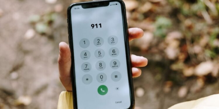 Emergency medical dispatchers in Nova Scotia on strike; 911 services will not be disrupted.