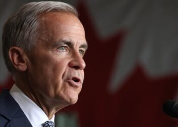 Is public money going to oil companies again? Environmental organizations take a stand against the Canadian government.