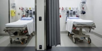 Is Canada's mental health sector heading for collapse? Patients unable to find beds in emergency rooms.