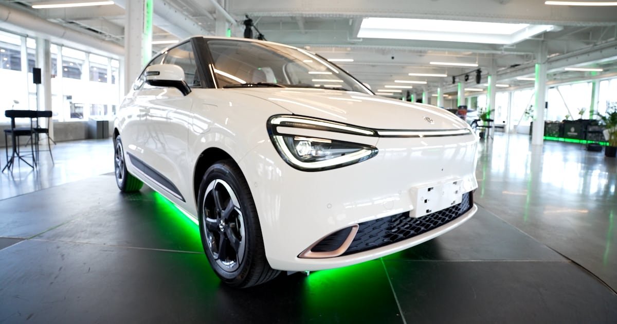 Chinese auto manufacturer offers sneak peek of EV models in Montreal