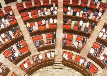 പാർലമെന്റ് വർഷകാല സമ്മേളനത്തിന് നാളെ തുടക്കം; FCRA, ഐടി ആക്ട് ഭേദഗതി ബില്ലുകൾ നാളെ പാർലമെന്റിലേക്ക്