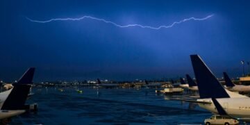 Vancouver lightning storm REPRESENTED PHOTO