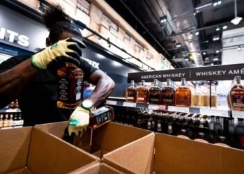 Canada to bring American alcohol