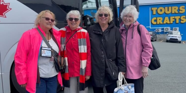 Canadian tourists reduce travel to the United States