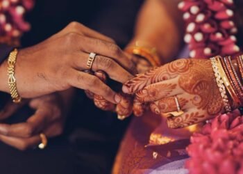 Thrissur woman protests against second marriage