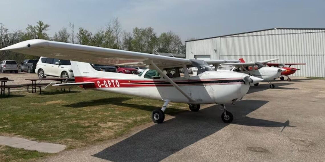 Cessna 172 plane