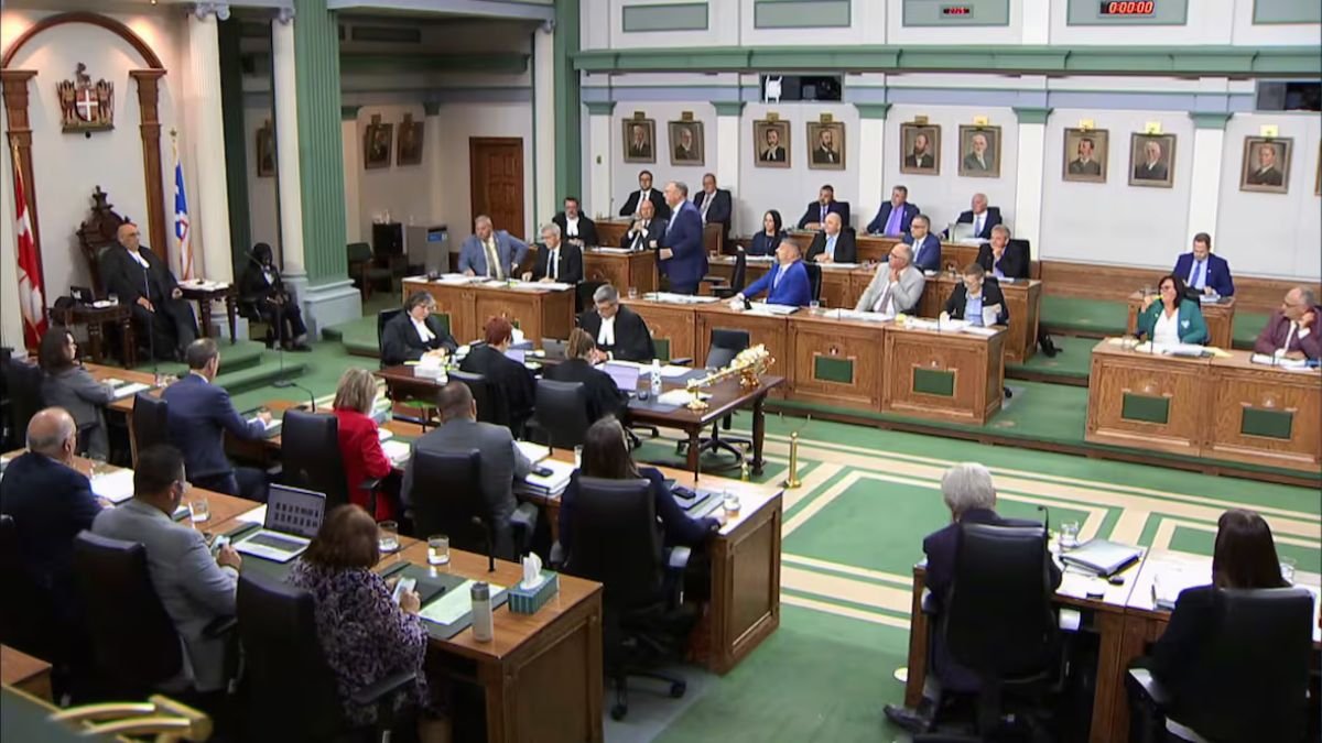 Churchill Falls power deal vote in Newfoundland legislature