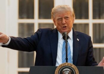 Donald Trump announces ban on CNN and Politico from White House