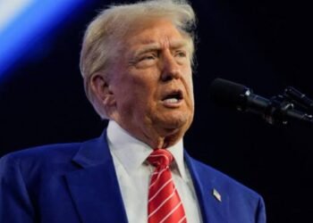 CNN Politico and MS NOW sue Trump over White House media ban