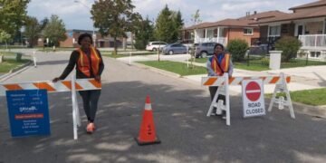 School Street car restrictions near a Canadian school