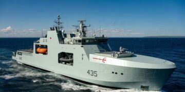 Royal Canadian Navy ship