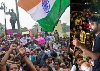 Abhijeet Deepke supports Maharashtra PSC protest