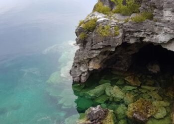 Grotto at Bruce Peninsula National Park