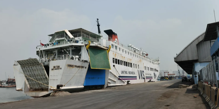 Indonesia Ship